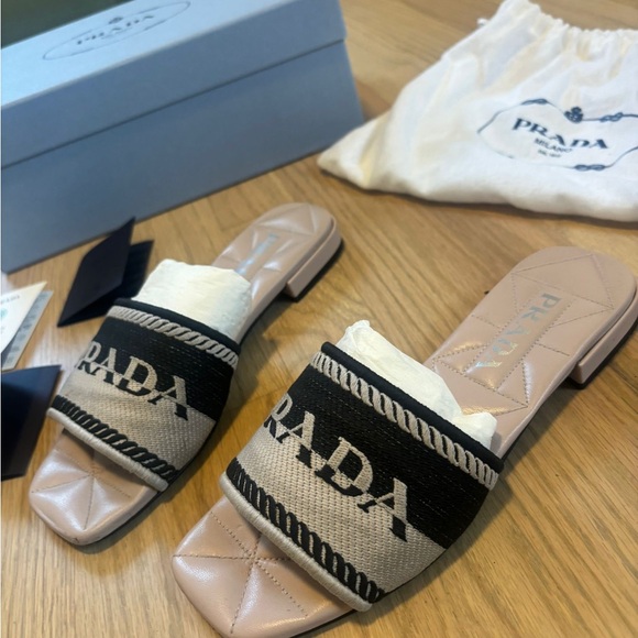 Prada Beige/Black Logo Print Canvas Flat Slides 36.5 - Picture 7 of 8